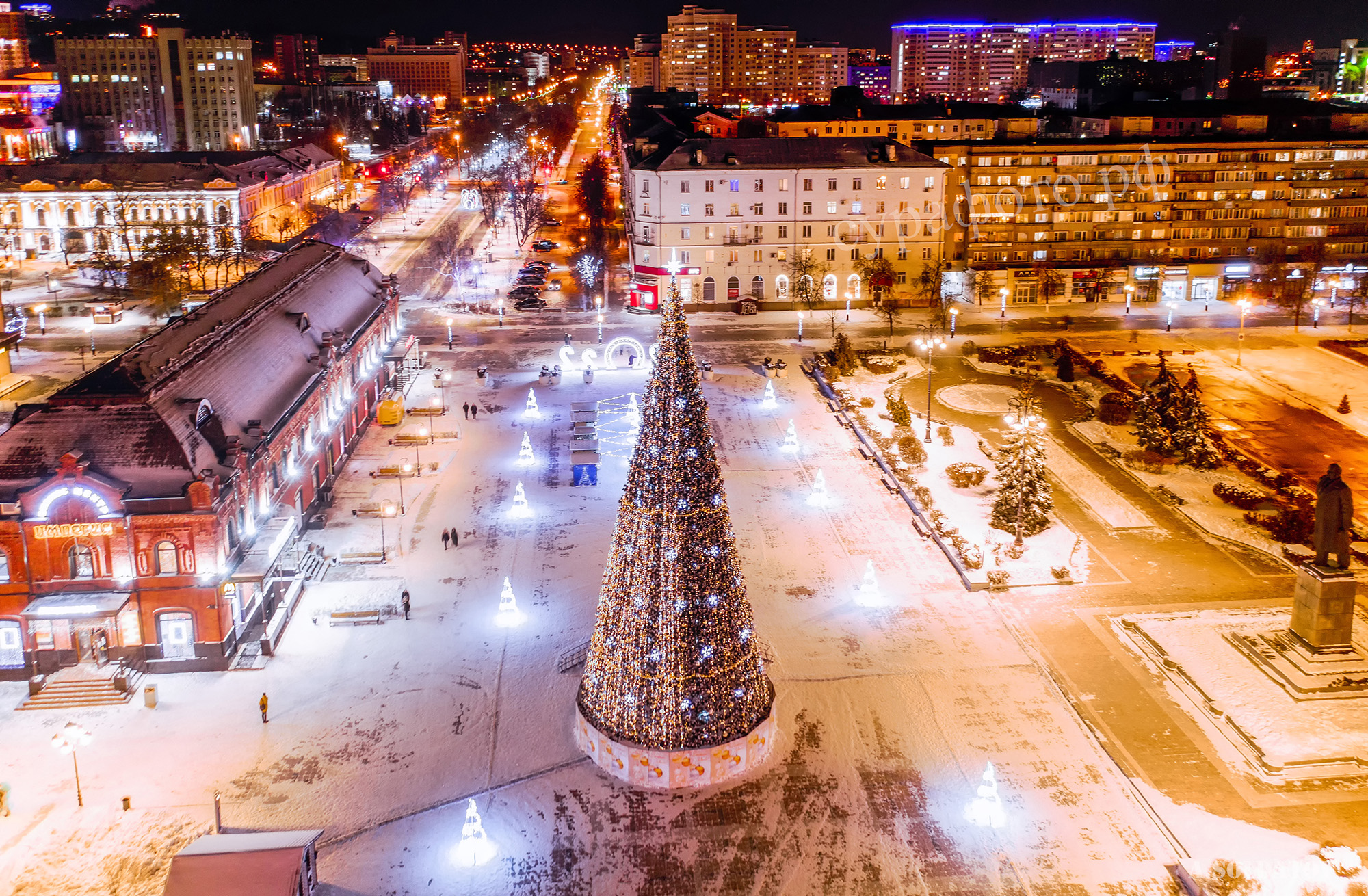 Новогодняя Пенза с высоты. Площадь Ленина.